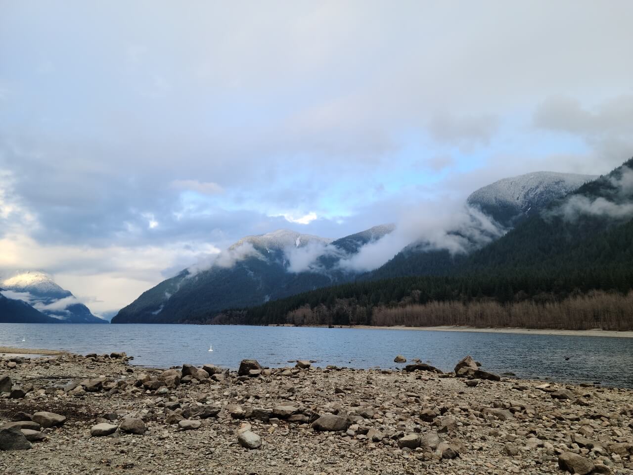 Golden Ears Provincial Park mountain and lake scenery