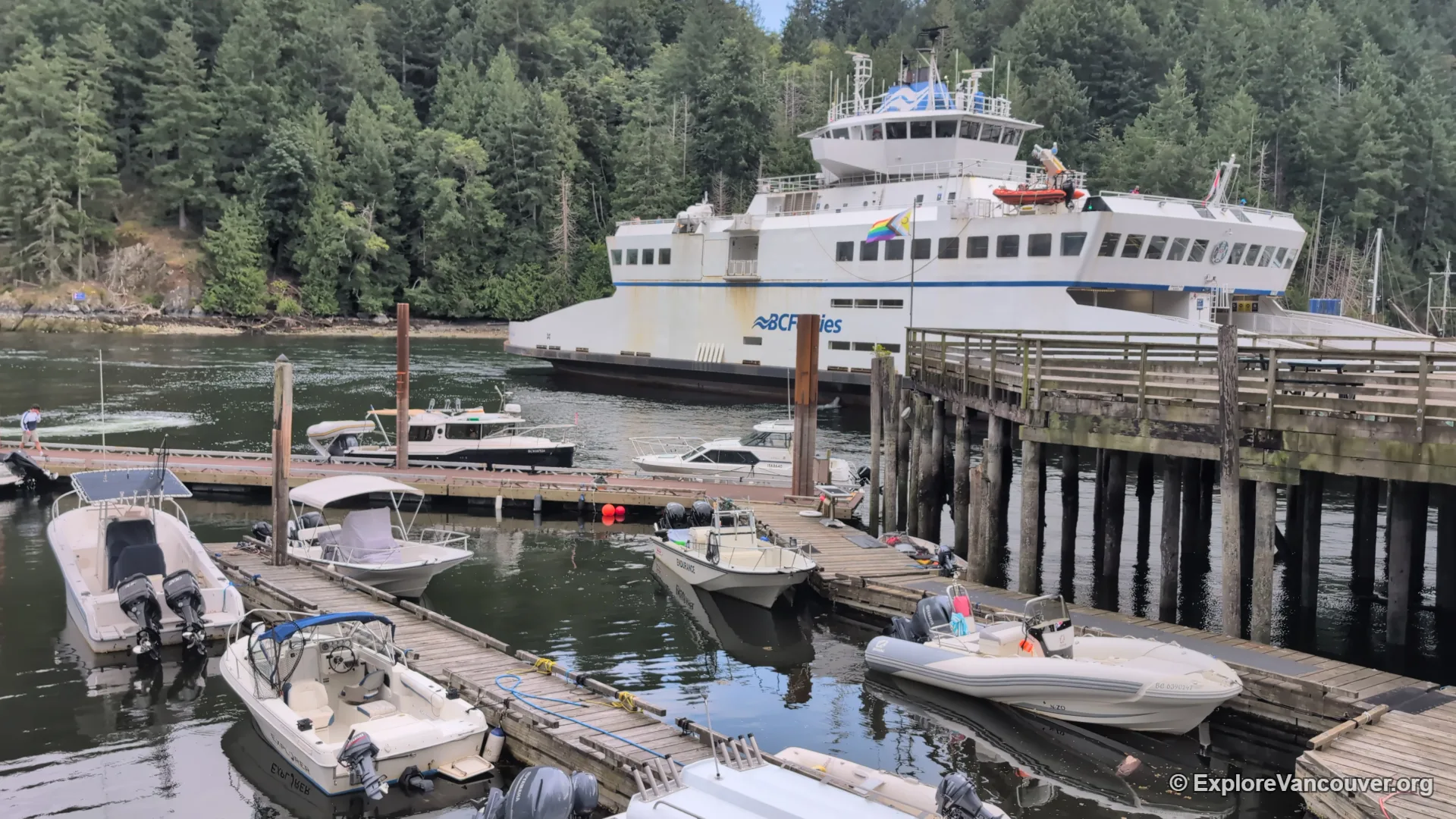 Boats docked at the Bowen Island marina