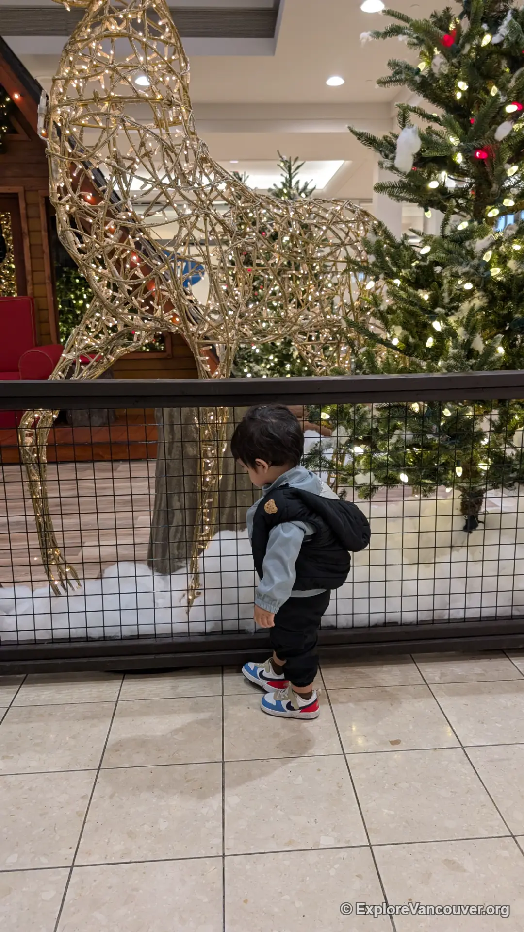 Holiday decorations inside CF Richmond Centre