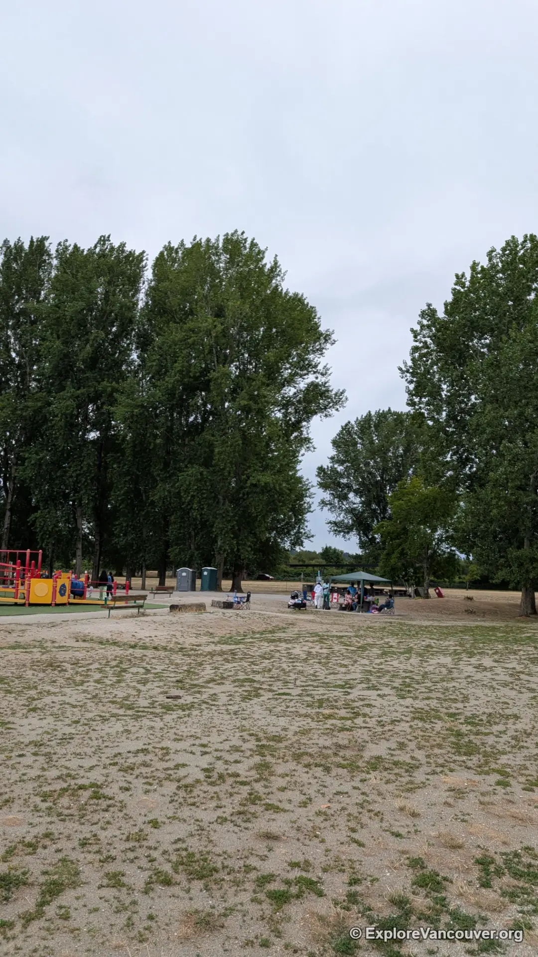 Picnic area at Centennial Beach