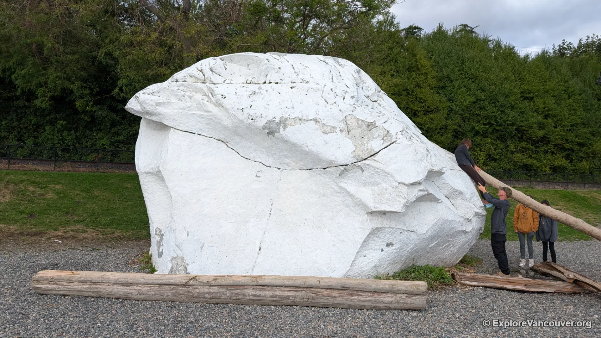 The large white boulder on the beach near White Rock Pier that gave the city its name