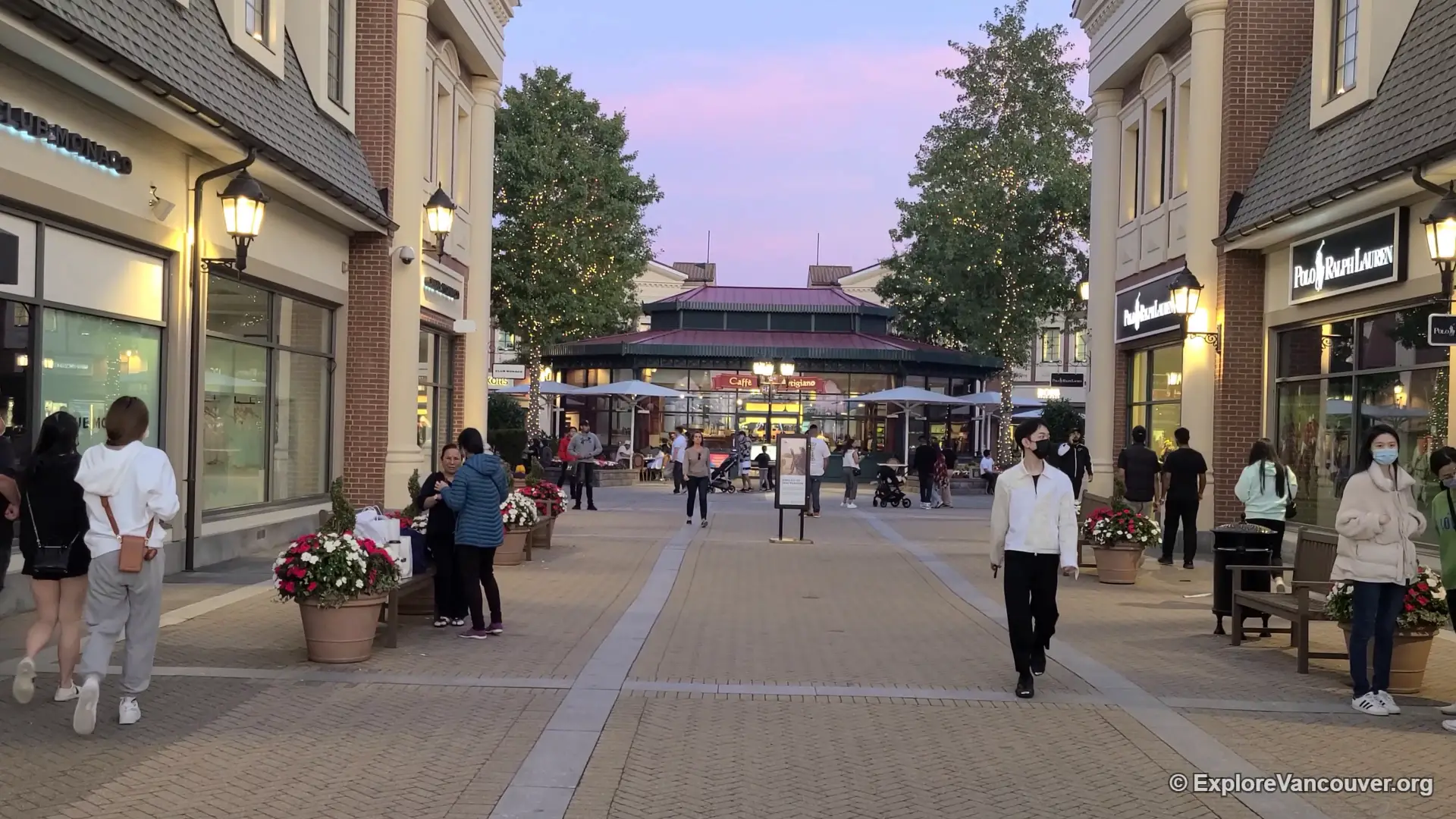 McArthurGlen Designer Outlet near Vancouver Airport