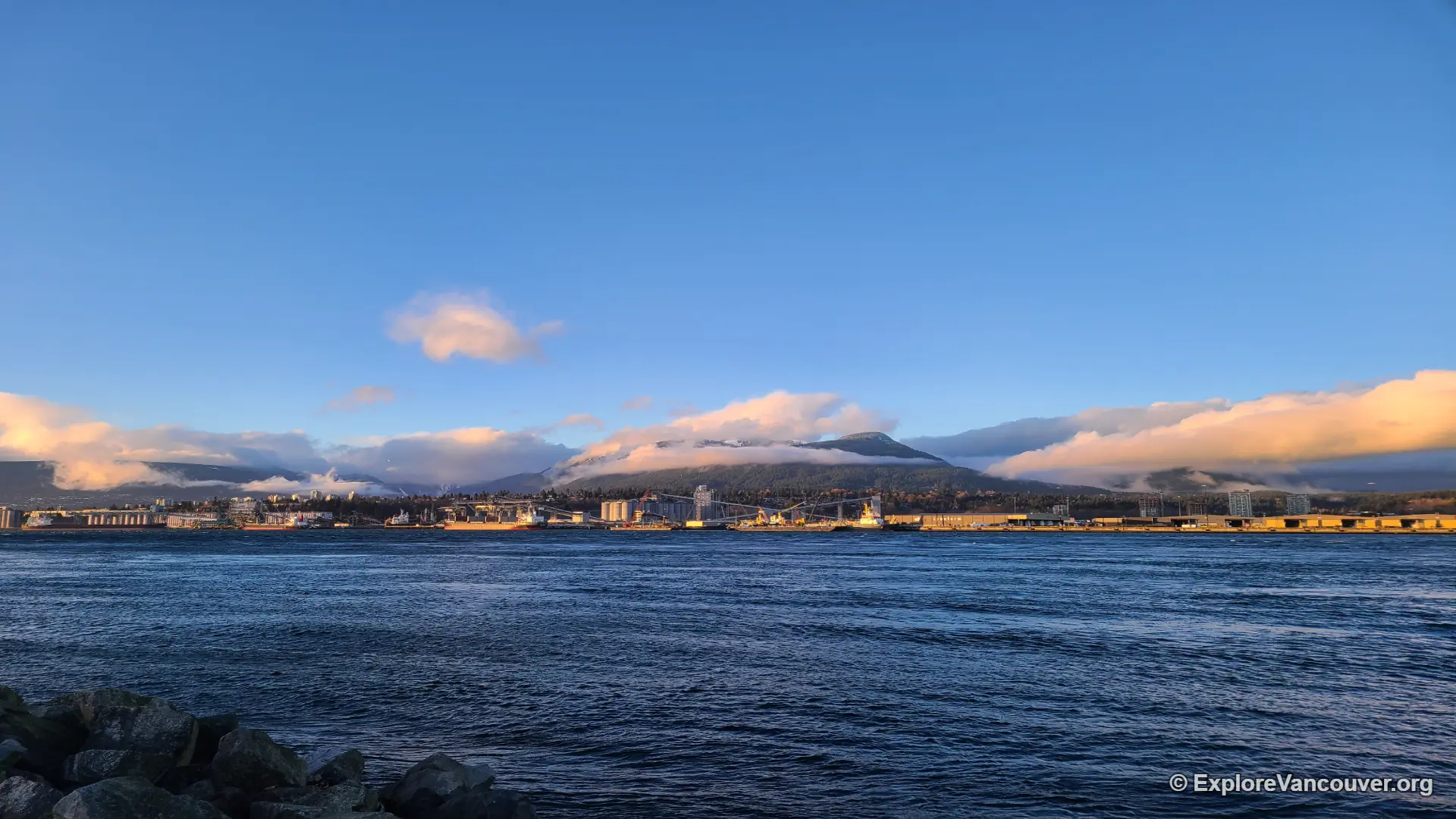 Waterfront viewing deck at New Brighton Park overlooking the North Shore mountains