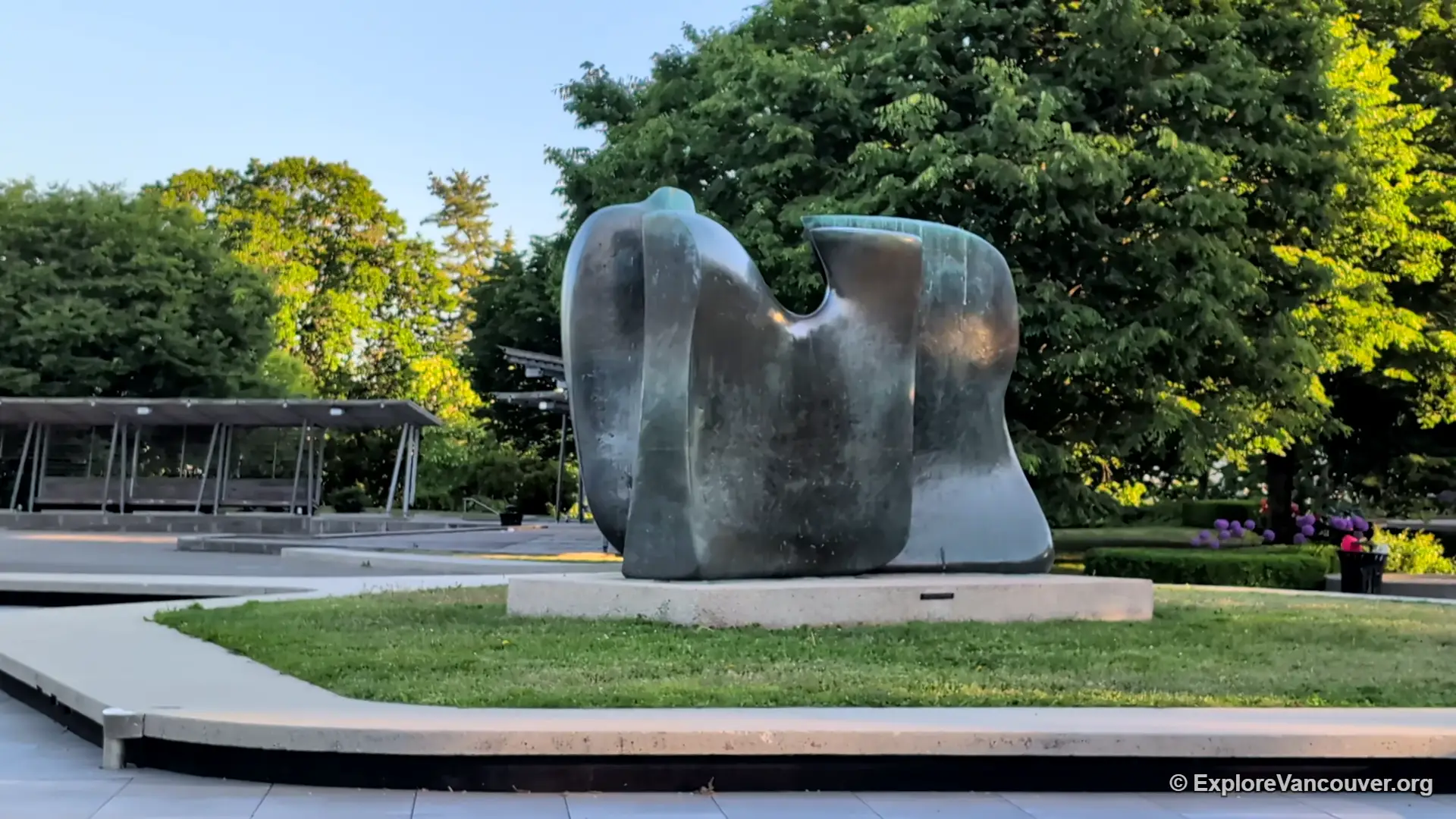 Statue in Queen Elizabeth Park